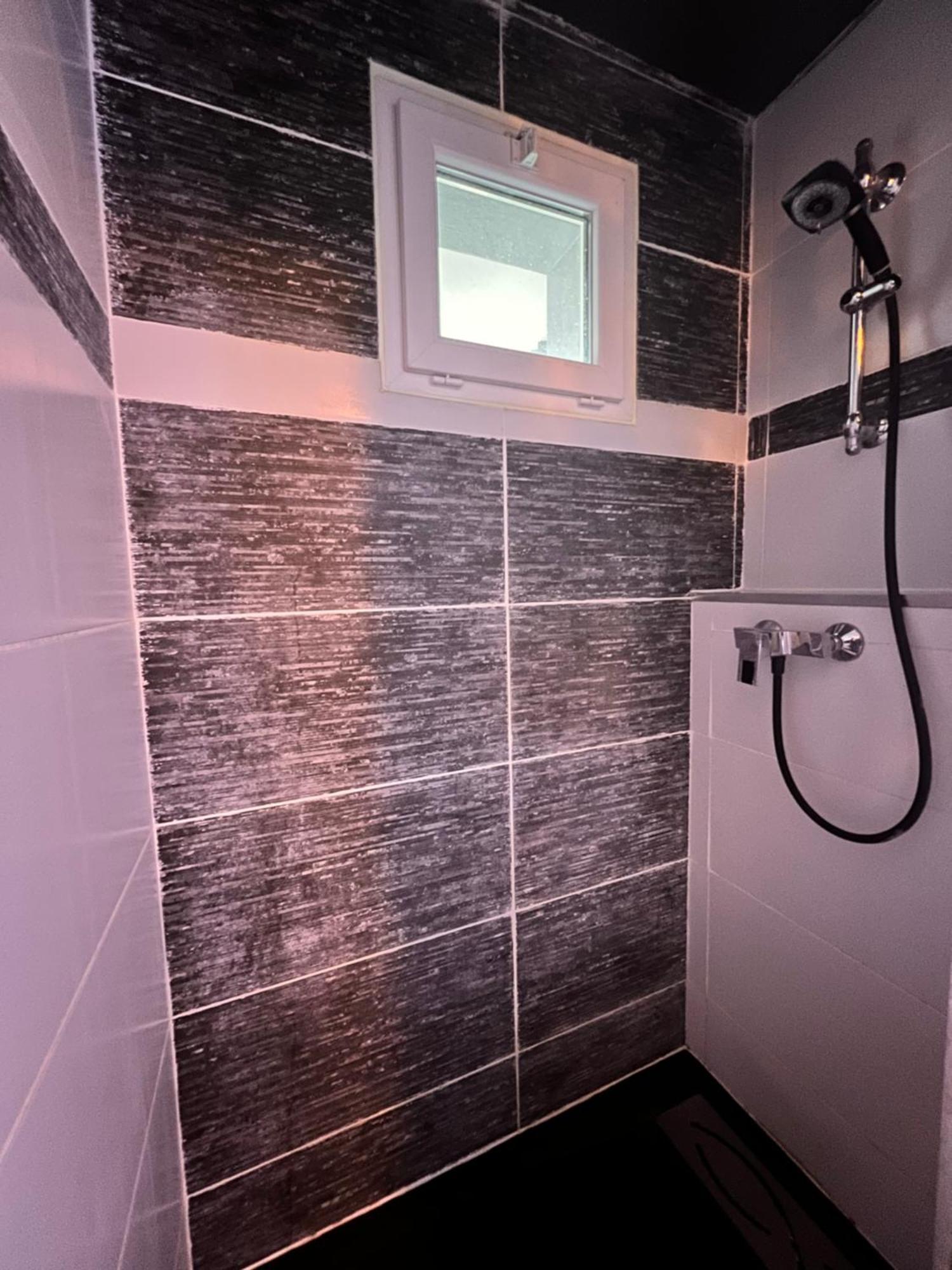 Appartement, 3 Chambres, Vue Panoramique, Parking, Acces Ville Brignoles Bagian luar foto